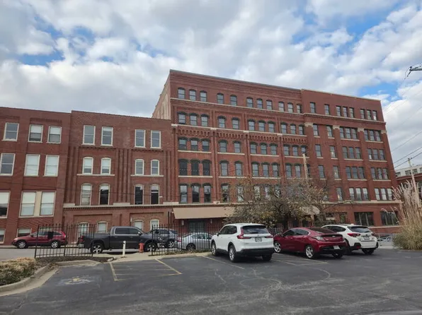 200 Main St APT 412, Kansas City, MO 64105