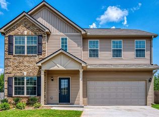904 Amelia Dr, Byron, GA 31008