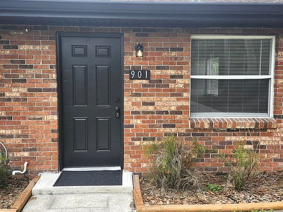 2nd image of 901 S Taylor Rd