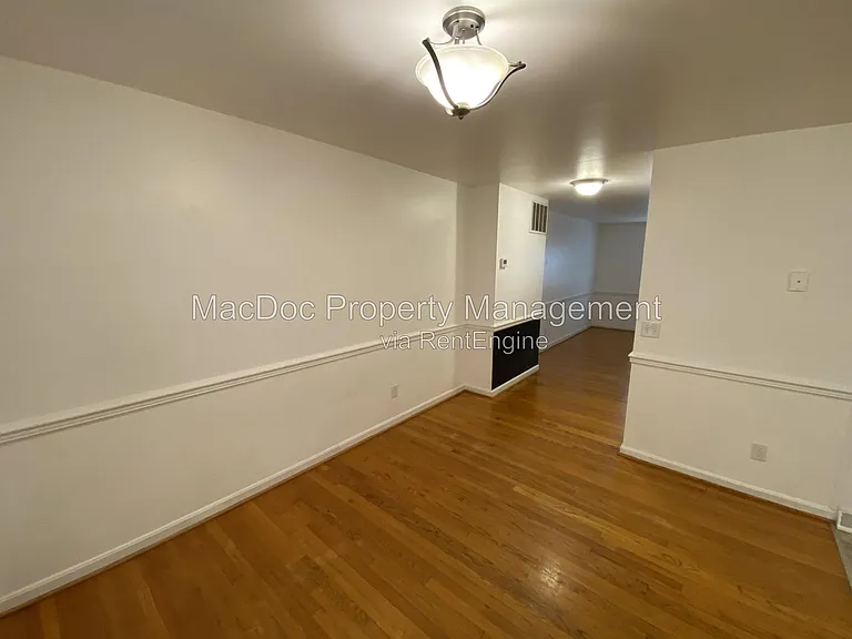 431 Ridgemore St — Photo 10