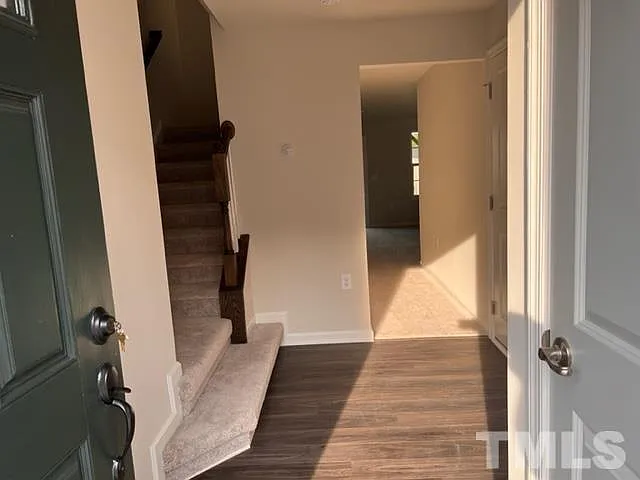 1019 Romeria Dr — Photo 2