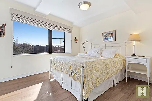 Sold by Halstead Real Estate | media 20