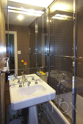 Sold by Fox Residential Group | media 28