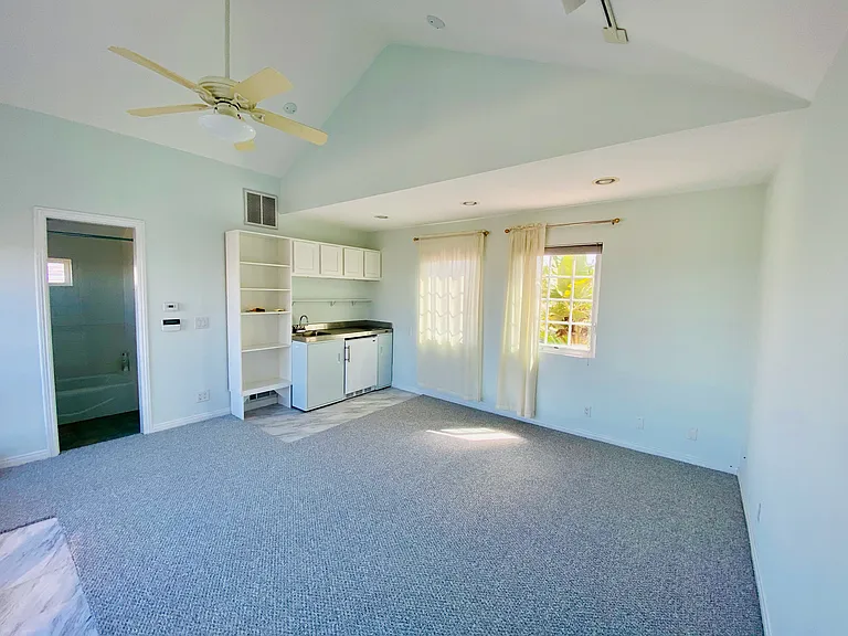 2995 Calle Gaucho #A — Photo 3