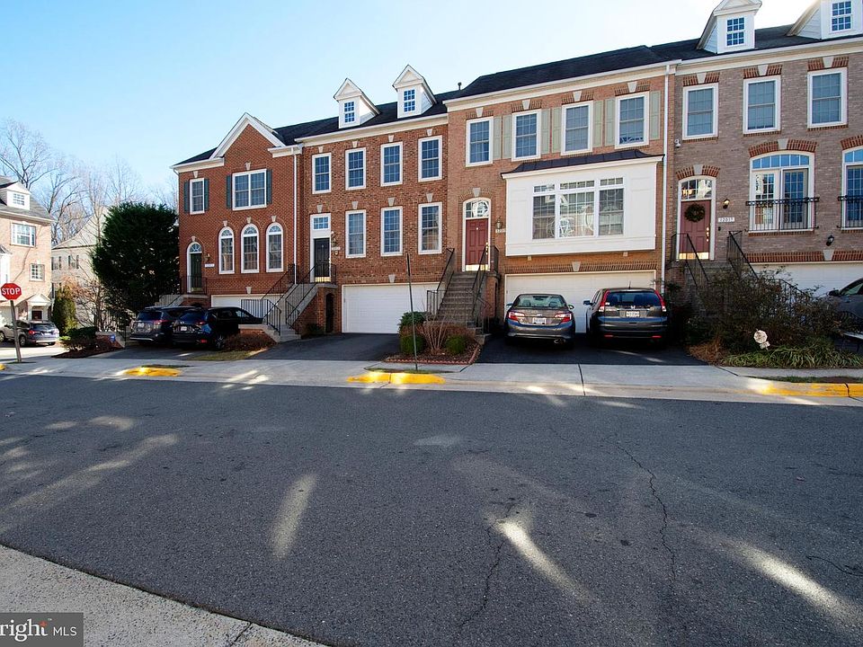 1st image of 12013 English Maple Ln