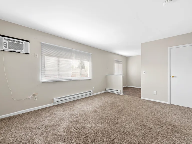 800 Harrisburg Pike #S — Photo 1