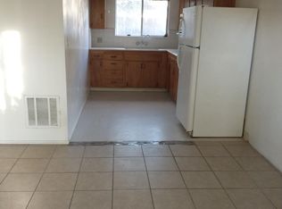 2027 E Ashcroft Ave, Fresno, CA 93726