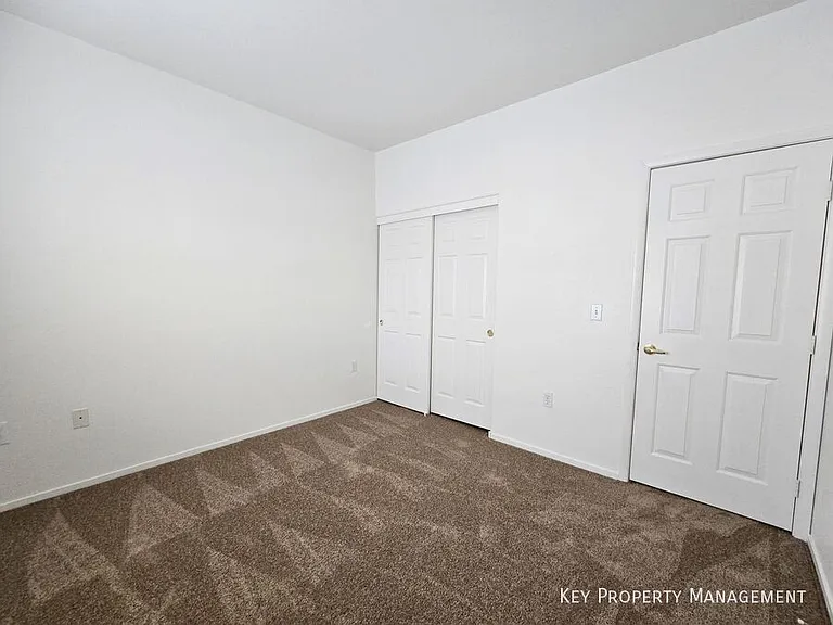 6320 Desert Leaf St #1 — Photo 18
