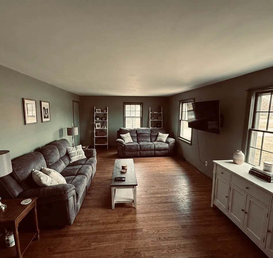 3 bed, 1690 sqft, $900 — Photo 3