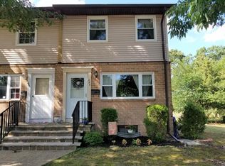 284 Tabetha Ct, Brick, NJ 08724