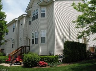 506 Coventry Dr, Nutley, NJ 07110