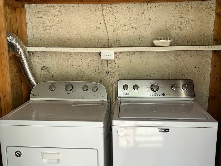 Cortez Ln — Photo 8