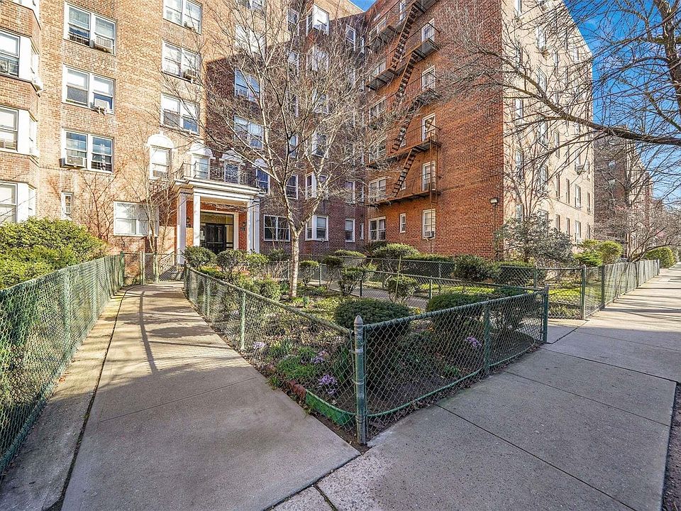 1st image of 86-11 34th Avenue #6R