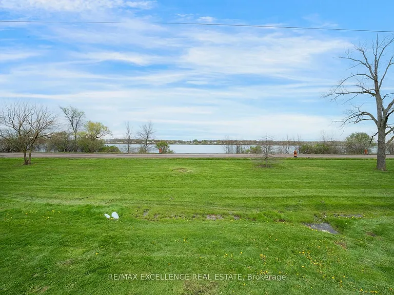 12575 Niagara River Pkwy — Photo 34