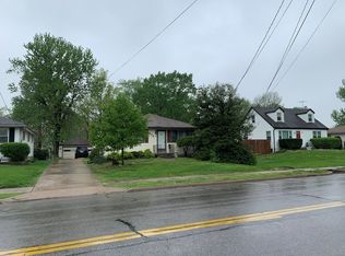 974 Lindsay Ln, Florissant, MO 63031