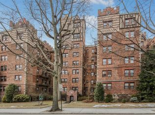 209 Garth Rd APT 6I, Scarsdale, NY 10583