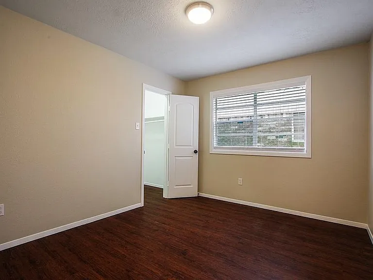 4205 Ember Ln — Photo 22