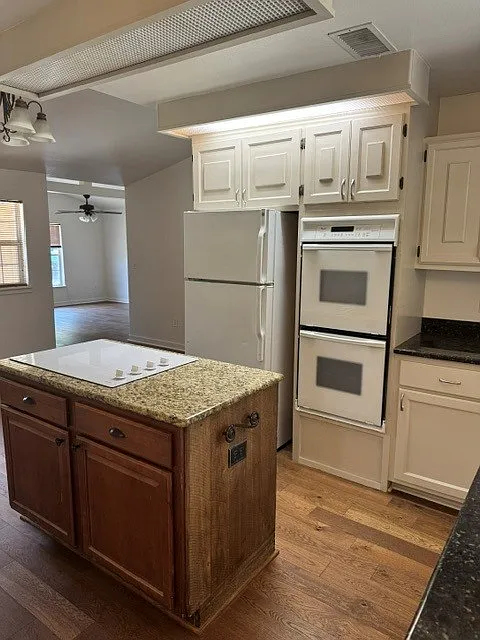 3 bed, 1540 sqft, $2,250 — Photo 4