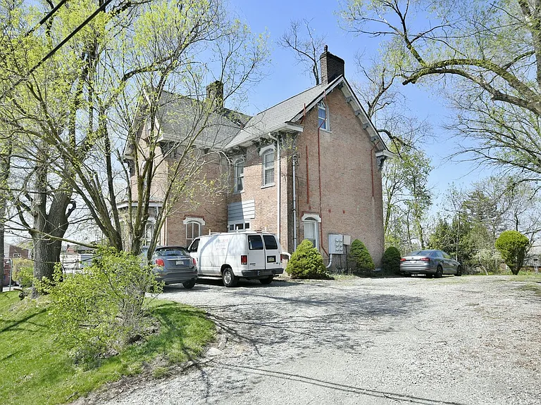 991 Leon Rd — Photo 24
