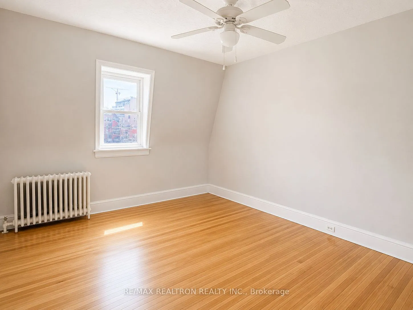 3 bed, $2,800 — Photo 3