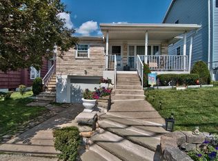 617 Pear St, Scranton, PA 18505