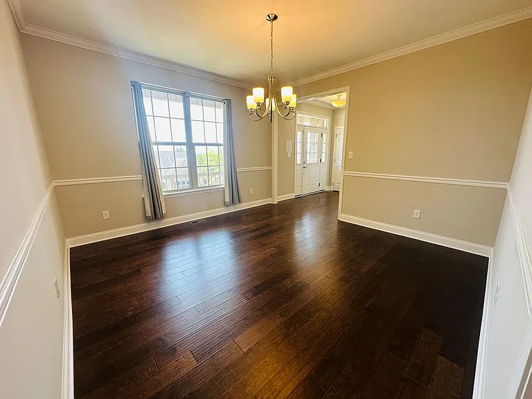 6311 Lantern Ridge Ln — Photo 2