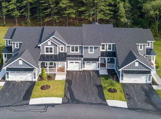 27 Lily Pond Ln, Lexington, MA 02420