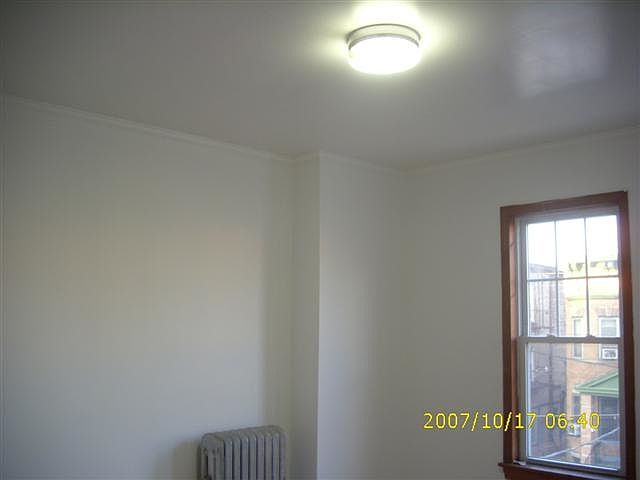 2nd image of 121 Lexington Ave #2