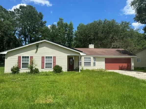 160 Lake Wellington Dr, Kingsland, GA 31548