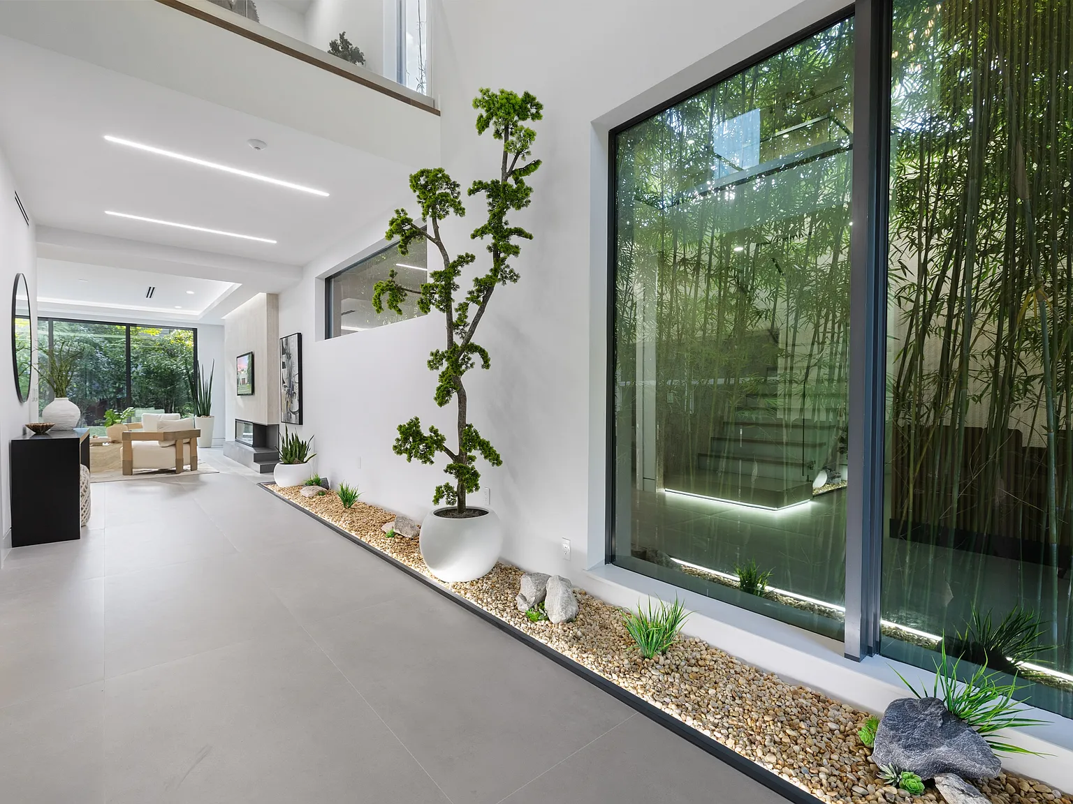 807 SW 12th Avenue - 1 — Photo 4