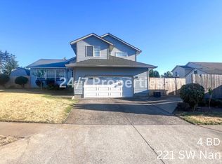 221 SW Nancy Cir, Gresham, OR 97030