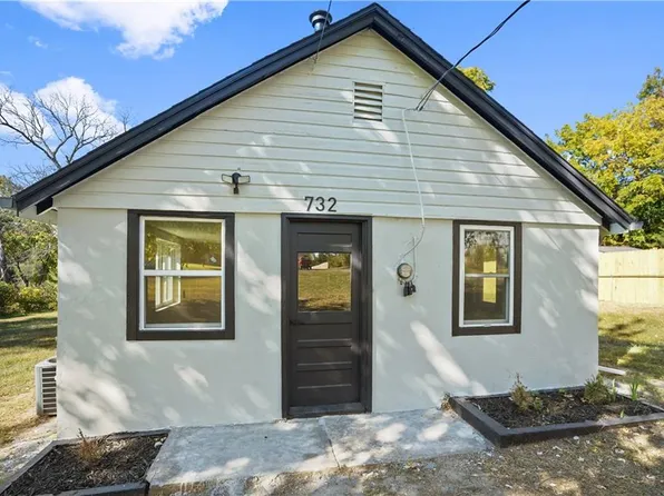 732 N 3rd St, Independence, MO 64050