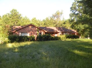 1102 Old Axson Rd, Douglas, GA 31535