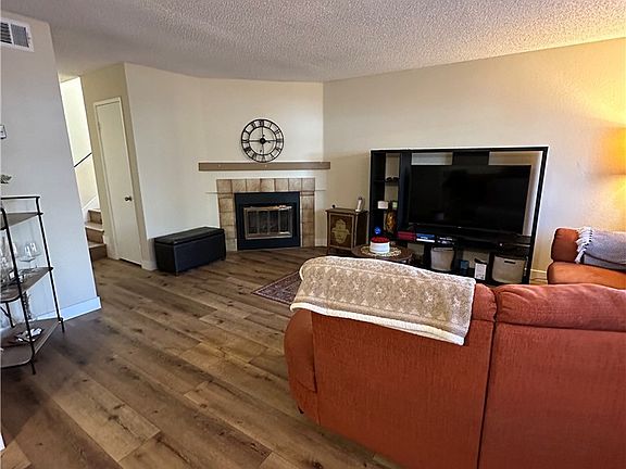 4th image of 6926 Laguna Pl #D
