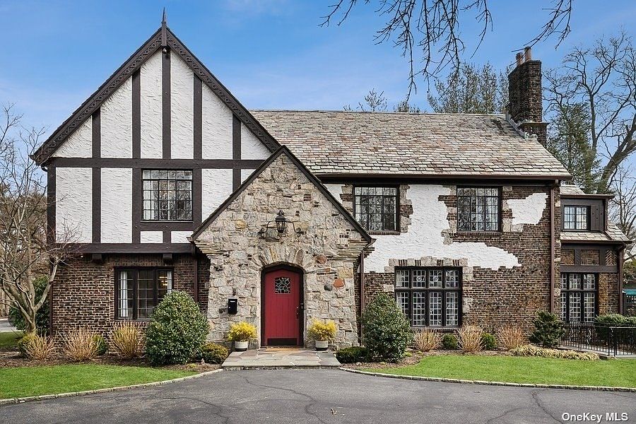 63 Whitehall Boulevard, Garden City, NY 11530 Zillow