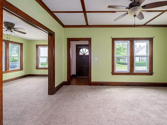 5th image of 318 HUDSON AVENUE