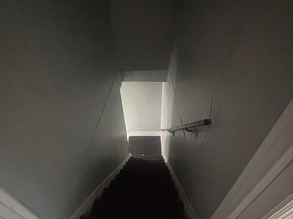 5th image of 322 Dayton St Floor 2