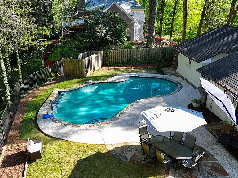 4115 Glen Devon Dr NW — Photo 54