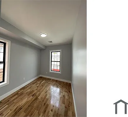 61 Chester St #3AA — Photo 3