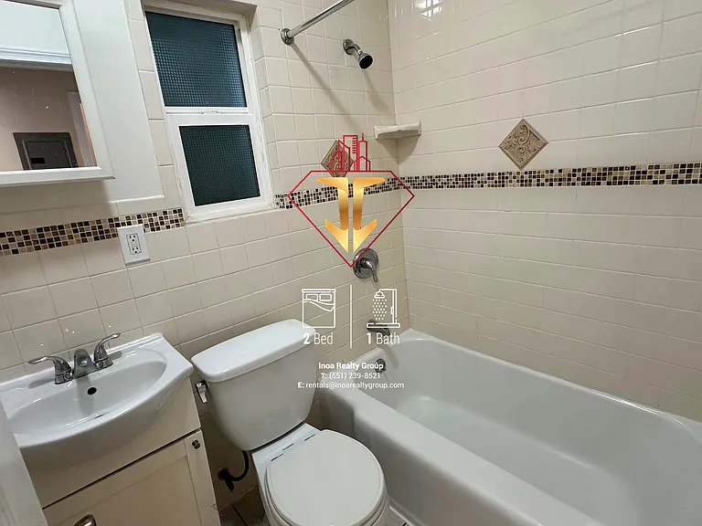 42.5 Jewett Ave #1L — Photo 4