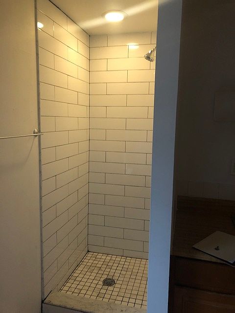 2nd image of 227 Devoe St #7