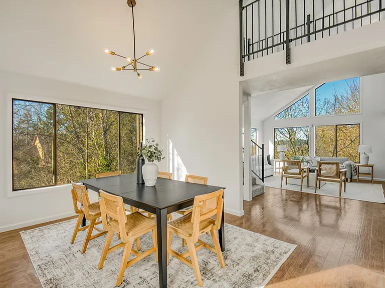 11525 SE Flavel St — Photo 5