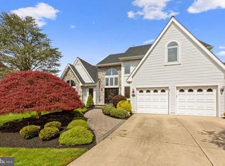 22 Stoney Hill Ln, Mount Laurel, NJ 08054