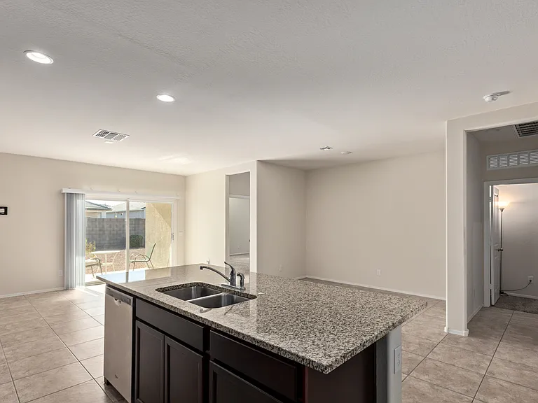 3575 N Montoya Ln — Photo 5