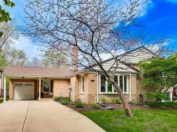 8922 Ewing Ave, Evanston, IL 60203