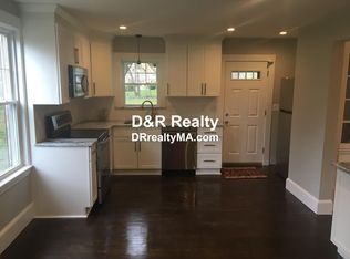 82 Main St #1, Lynnfield, MA 01940