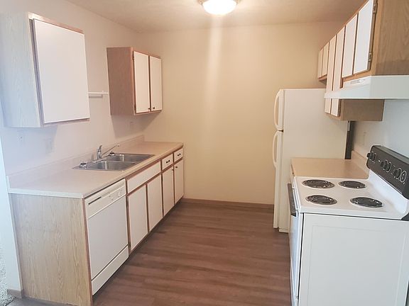 4th image of 663 Faidley Ct #12