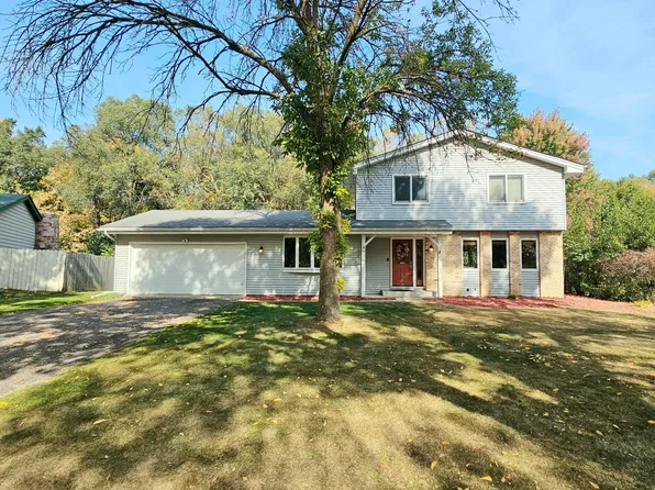 1801 Spruce Ct, White Bear Lake, MN 55110