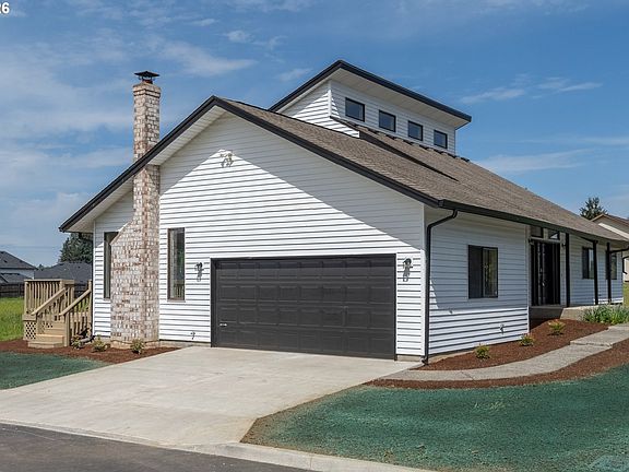 4th image of 6524 NE 130th Cir