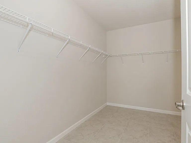 9611 SW Libertas Way — Photo 13